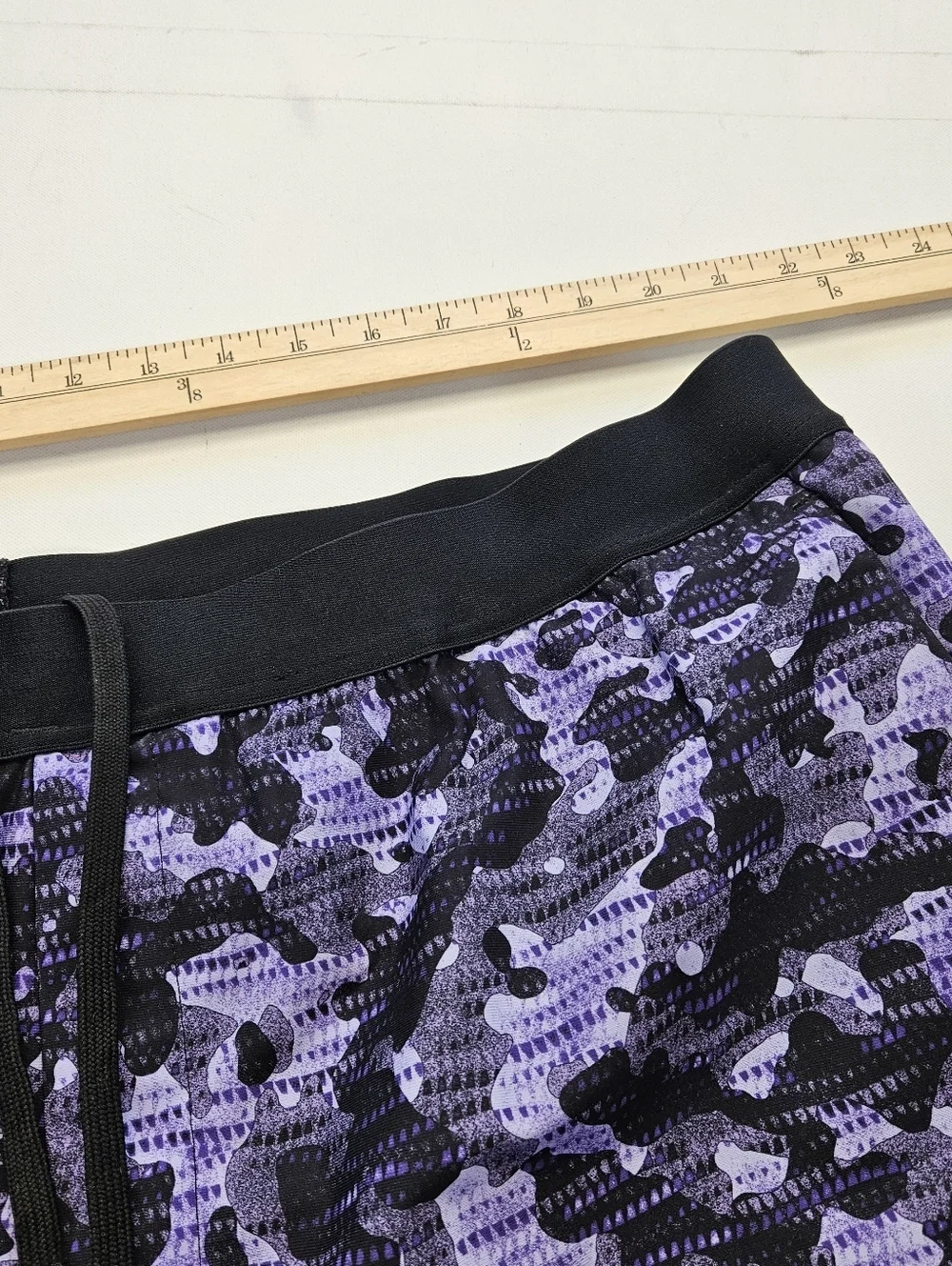 Society of One Men's Relaxed Fit Cargo Shorts Purple Camouflage Size 2XL